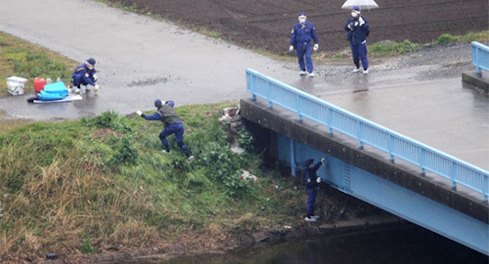 Be gai Philippines tung bien mat o noi tim thay do dac be Nhat Linh hinh anh