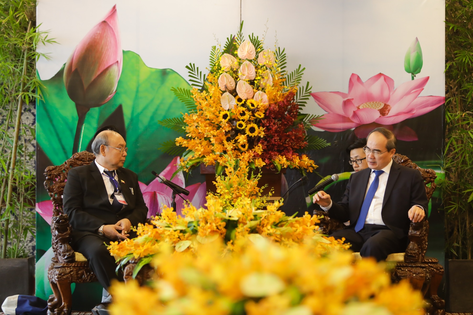 Bi thu Nhan tiep chu tich quoc hoi Myanmar anh 3