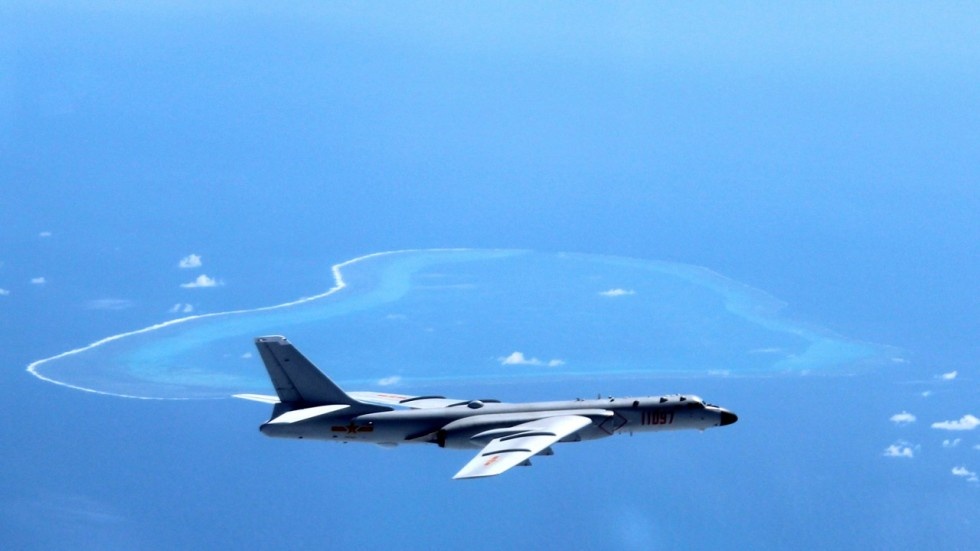 Nhieu nghi si My giuc Trump cung ran voi TQ ve Bien Dong hinh anh