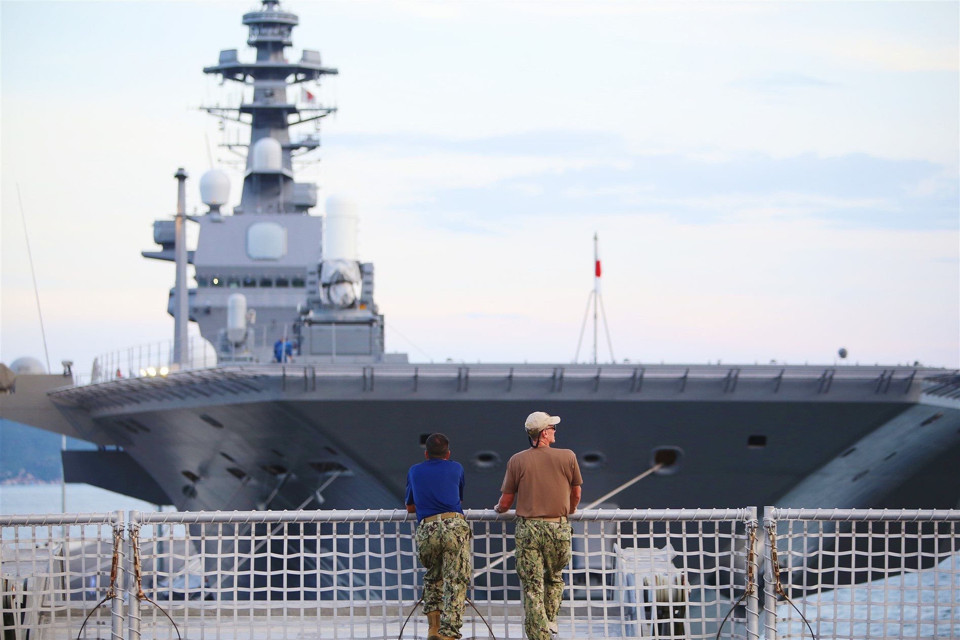 tau san bay Nhat Ban anh 3