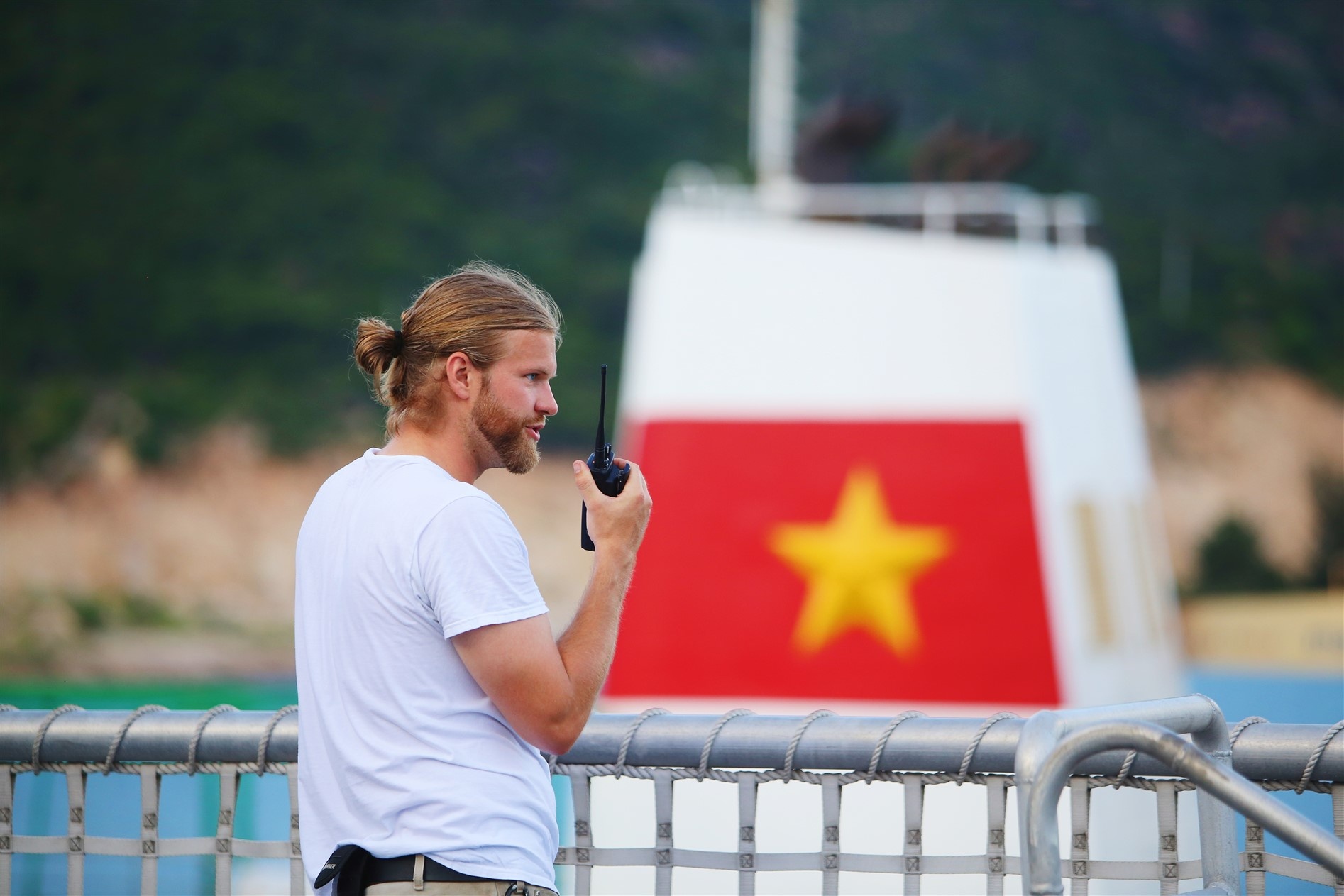 tau hai quan My den Cam Ranh anh 8