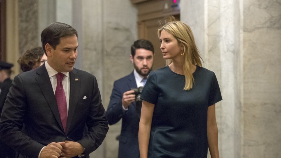 Trung Quoc ‘ve van’ gia dinh Ivanka de lay long TT Trump hinh anh