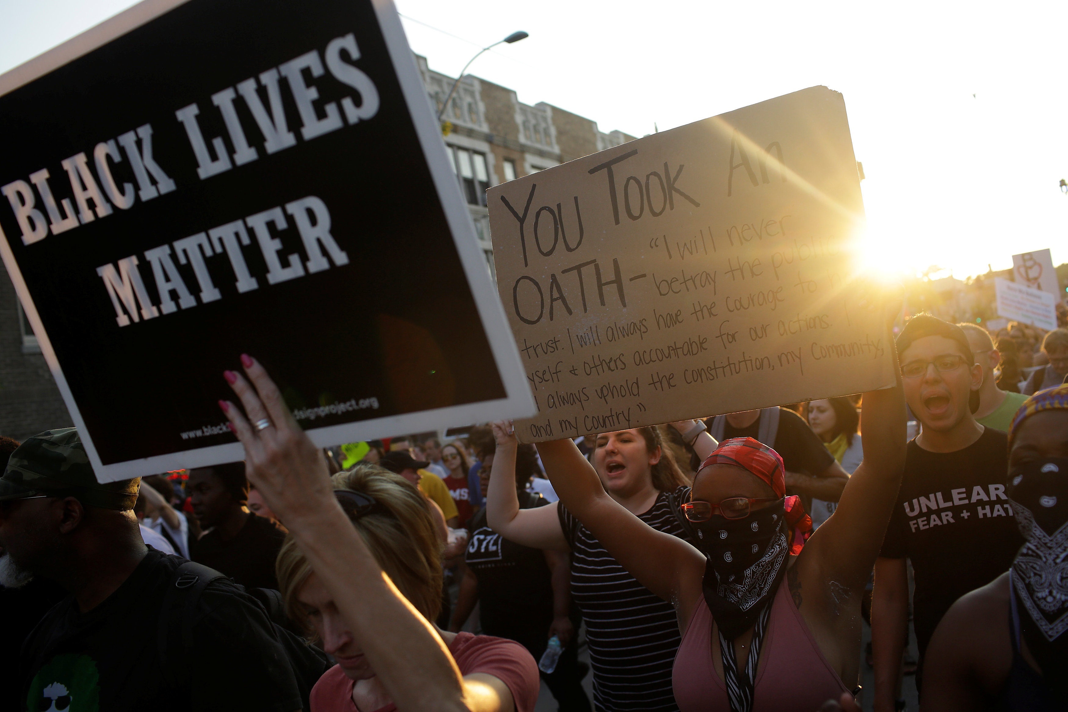 bieu tinh o St. Louis anh 6