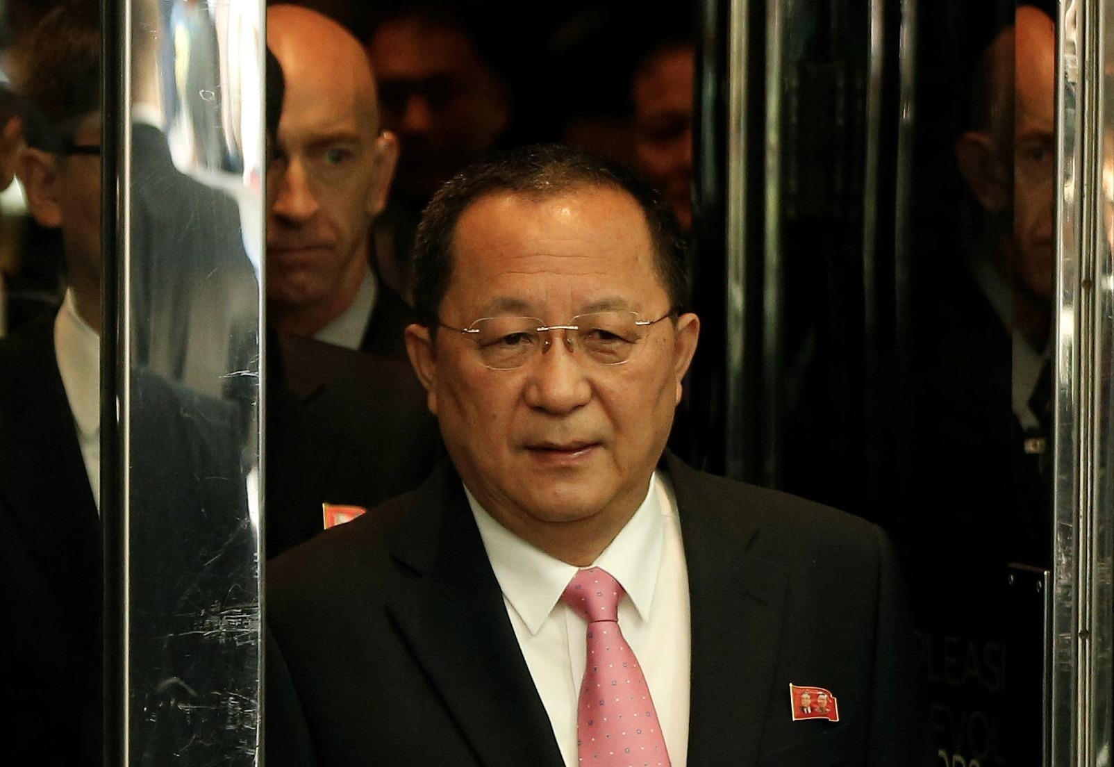 'Trump da tuyen chien, chung toi co quyen ban ha may bay' hinh anh