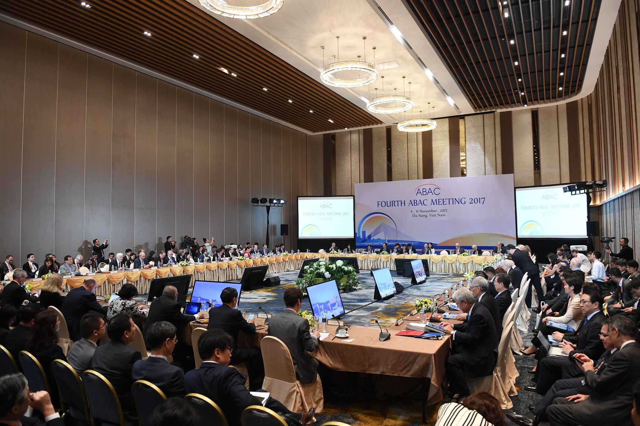 Cong dong doanh nghiep APEC keu goi thuc day thuong mai tu do hinh anh