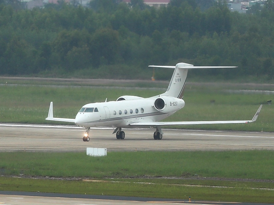 may bay C-17 den Da Nang anh 11