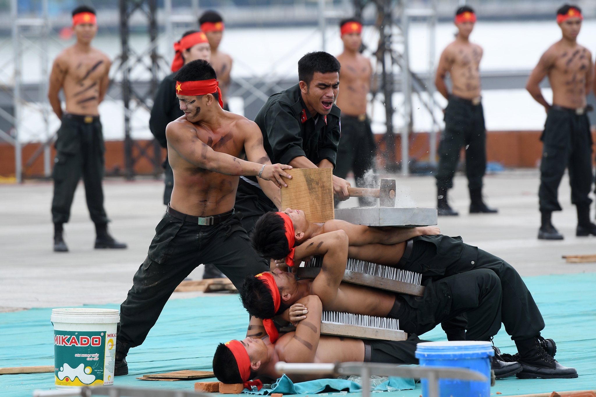 canh sat co dong bao ve APEC anh 5