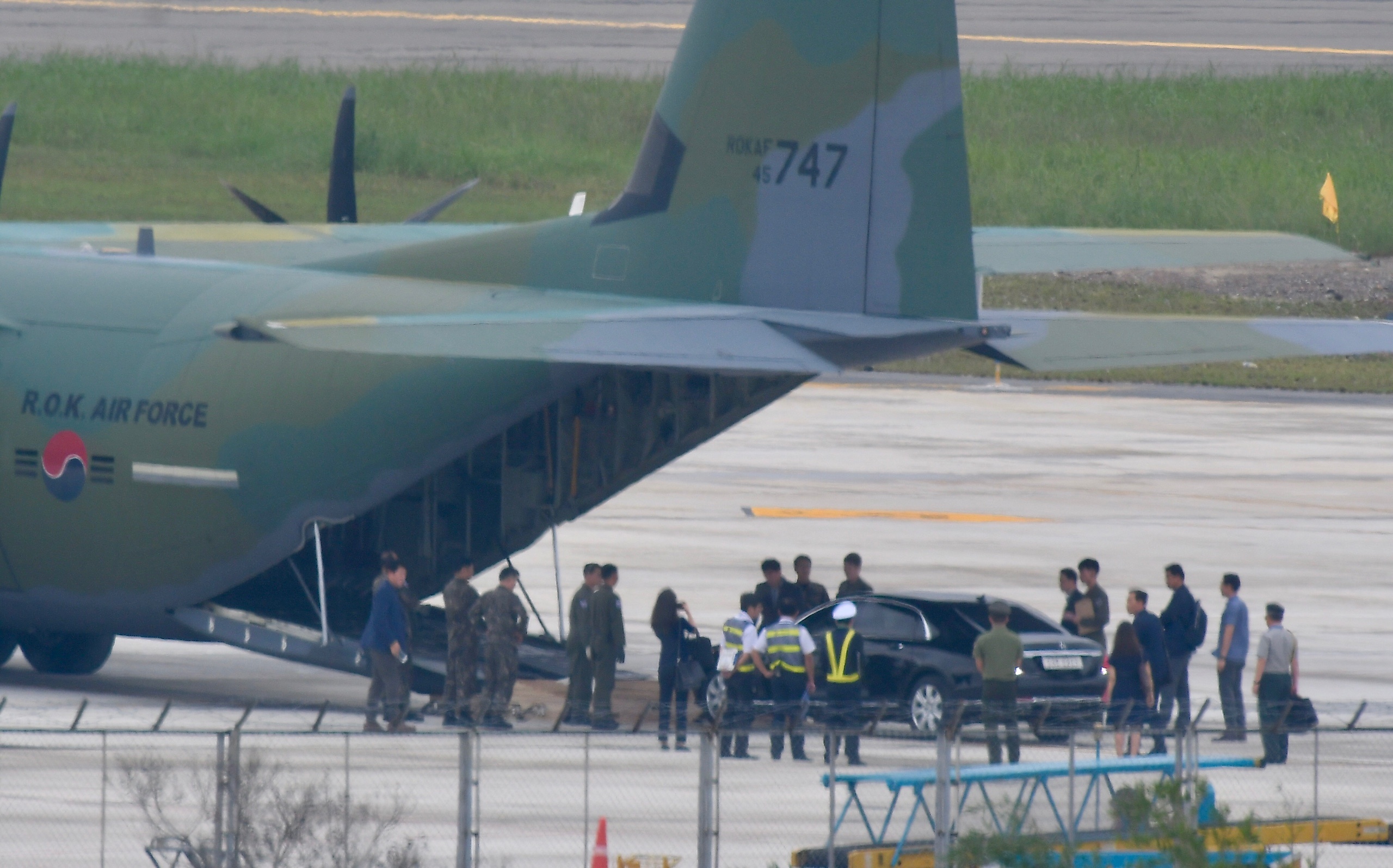may bay C-17 den Da Nang anh 6