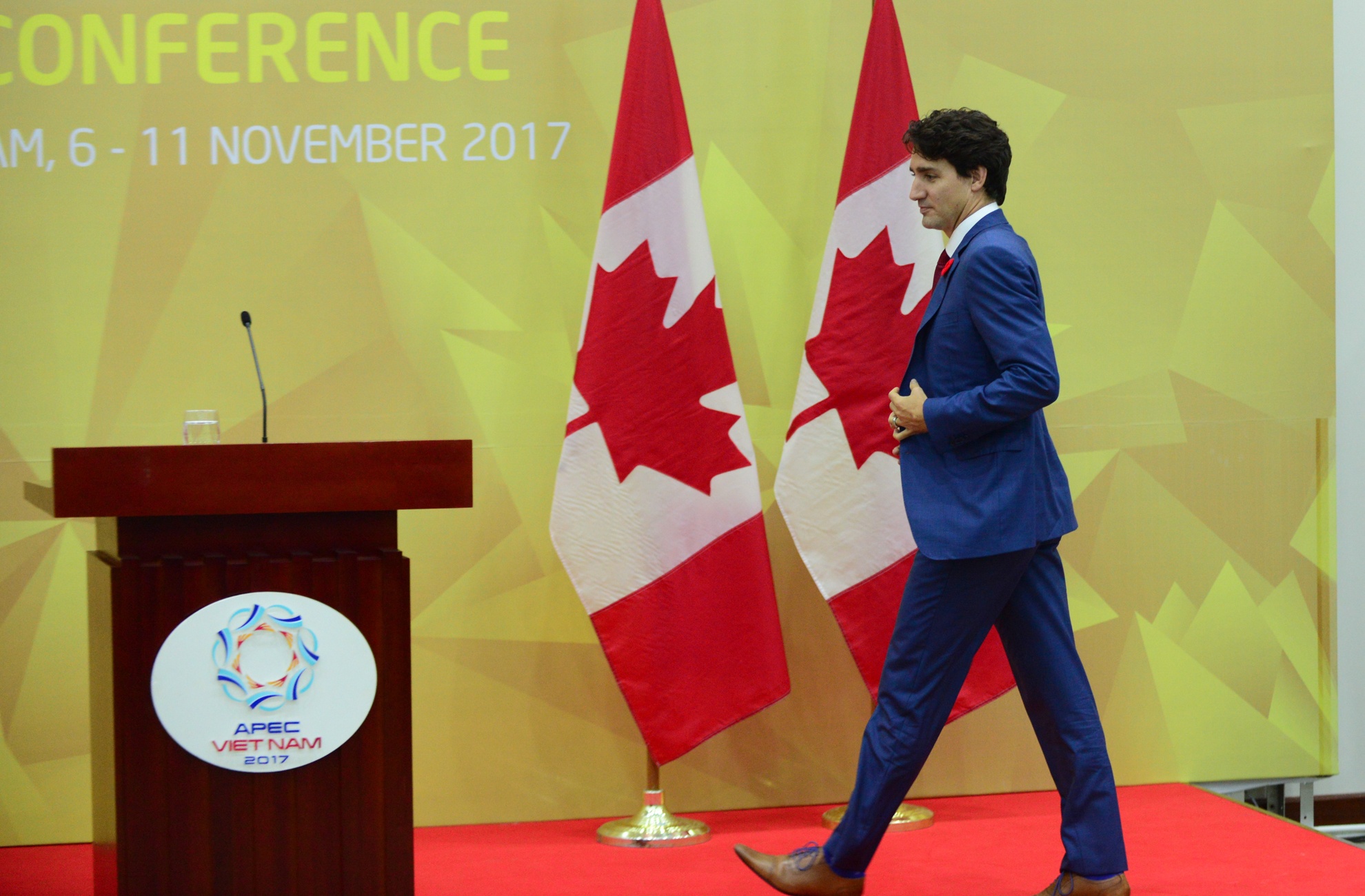 Thu tuong Canada den trung tam bao chi APEC anh 5