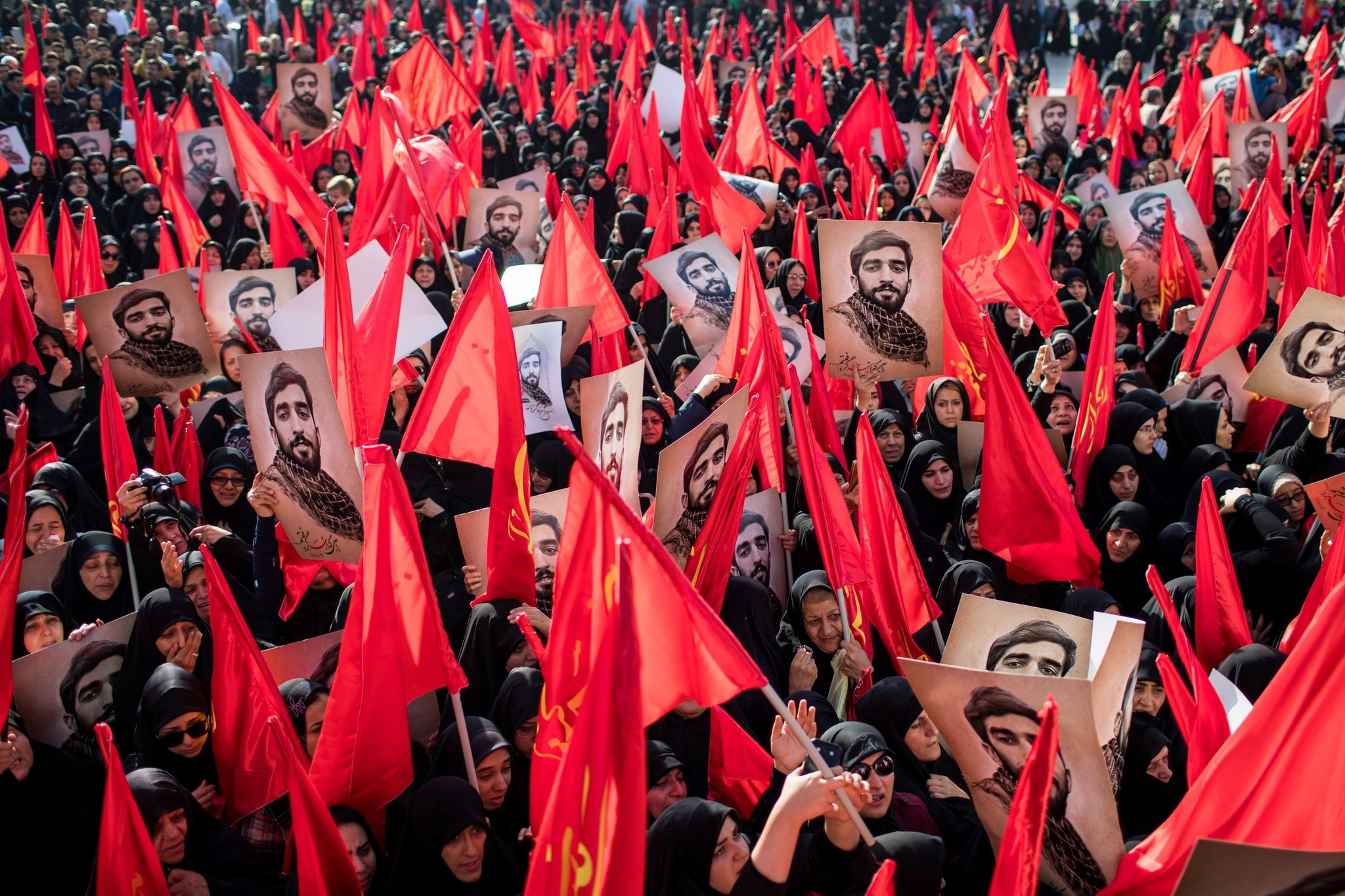 Muon doi chia re, Iran bat ngo doan ket chong TT Trump va Saudi Arabia hinh anh