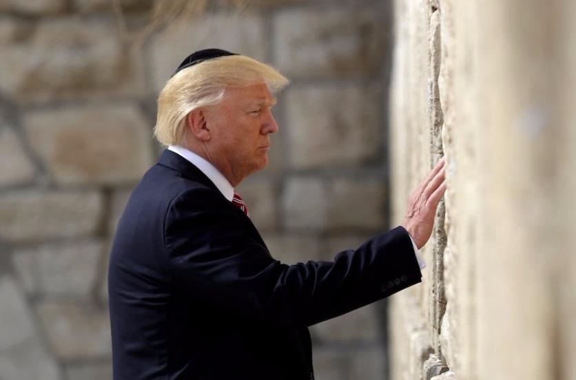 Cong nhan Jerusalem, TT Trump cham lua 'thung thuoc no Trung Dong' hinh anh