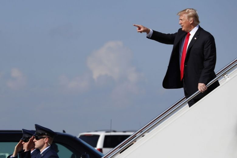 ngày làm việc cuối cùng của Trump ảnh 2 ngay lam viec cuoi cung cua Trump anh 2