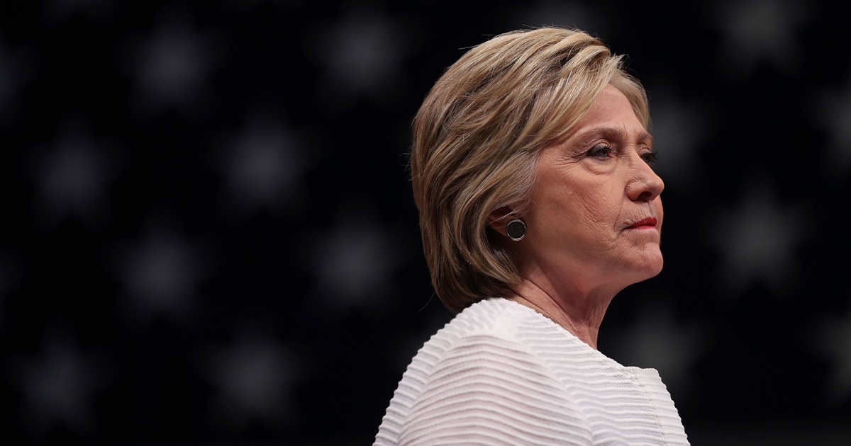 Quy cua vo chong Clinton lai bi dieu tra hinh anh