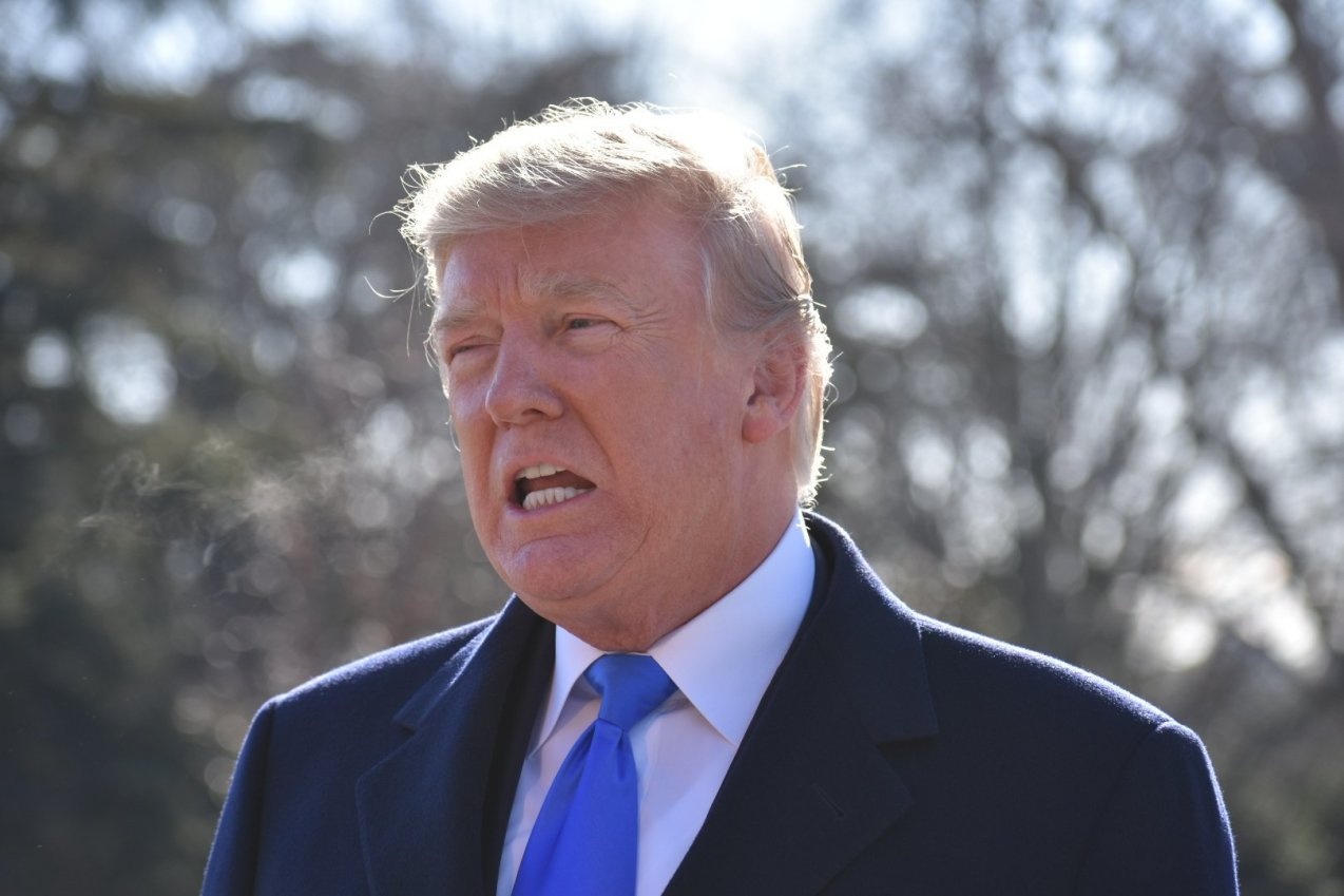 Ivanka vua den Han Quoc, Trump trung phat manh Trieu Tien hinh anh