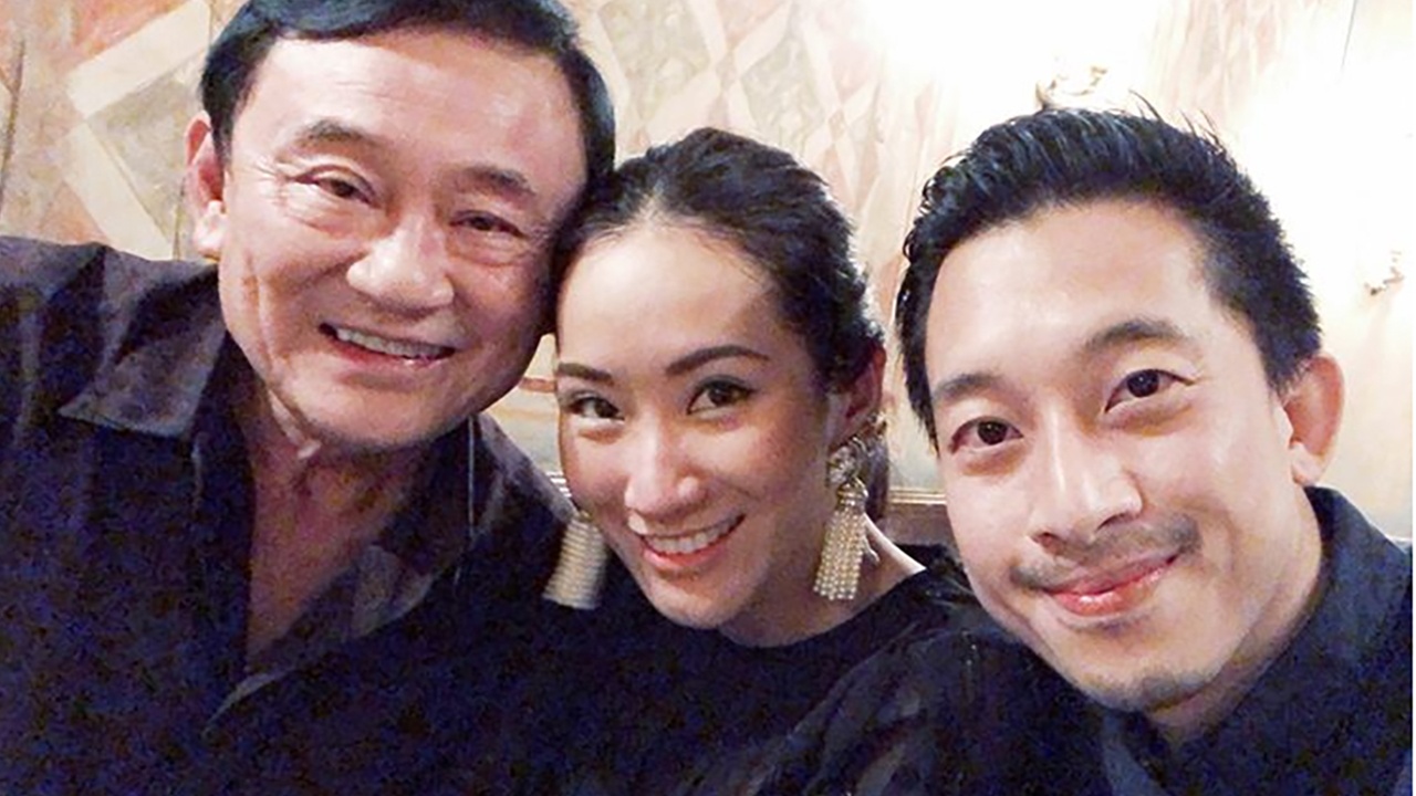 Tu Hong Kong va Singapore, Thaksin bay muu gianh lai anh huong hinh anh