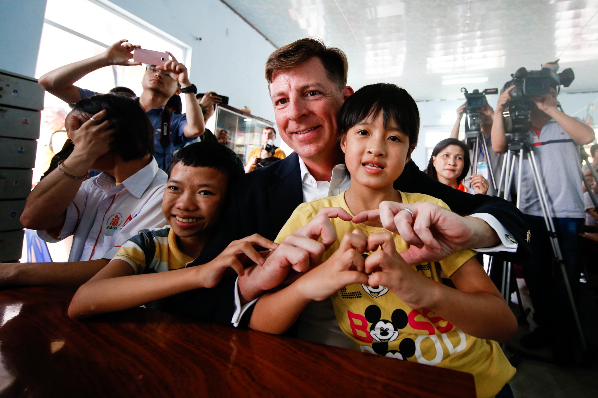 tau USS Carl Vinson tham Viet Nam anh 12