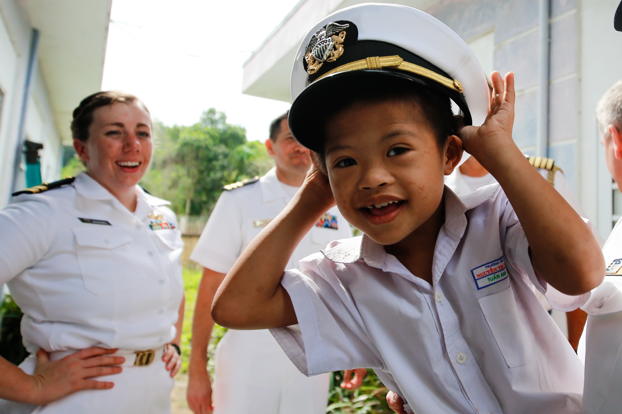 tau USS Carl Vinson tham Viet Nam anh 19