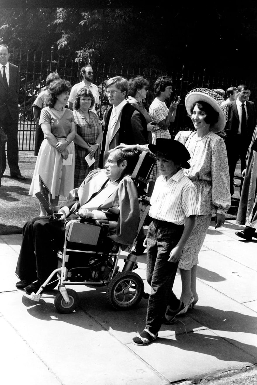 cuoc doi su nghiep Stephen Hawking anh 5