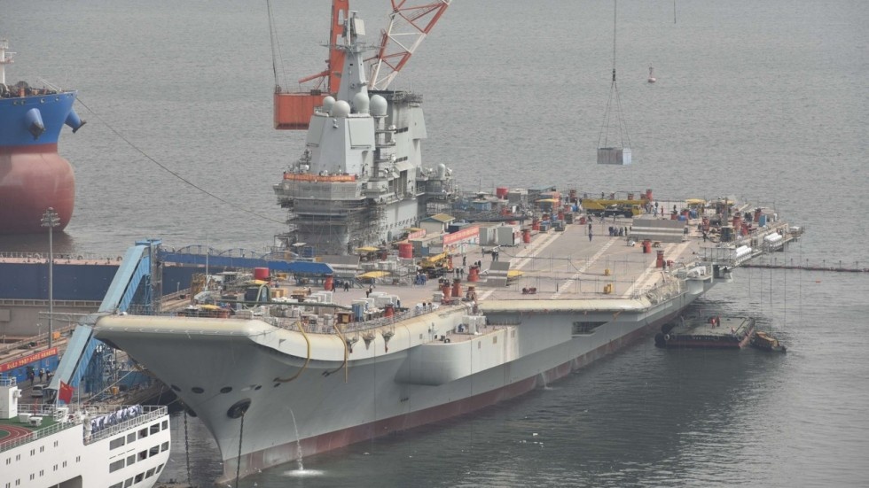 Tau san bay thu 2 cua TQ thu nghiem tren bien tuan nay? hinh anh