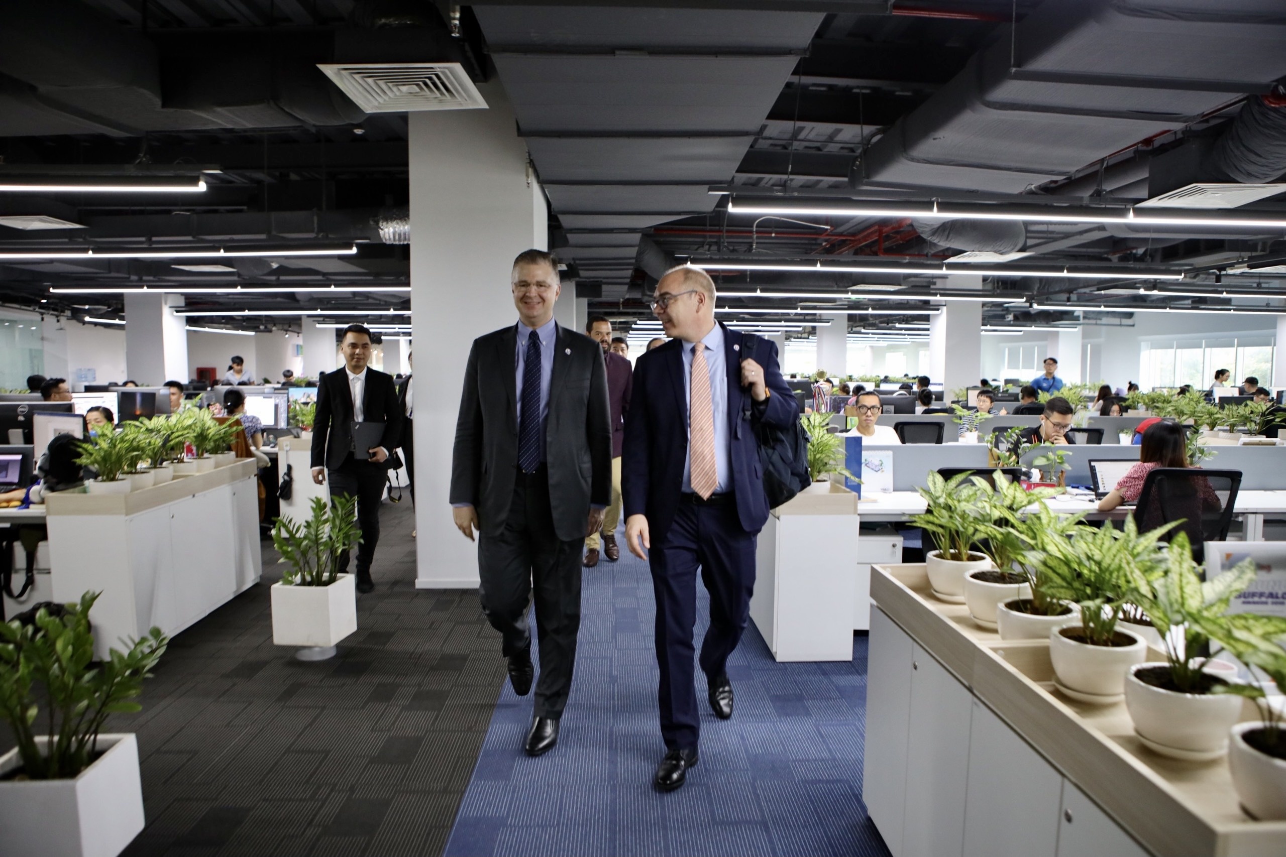 Dai su My tham Zing News anh 2