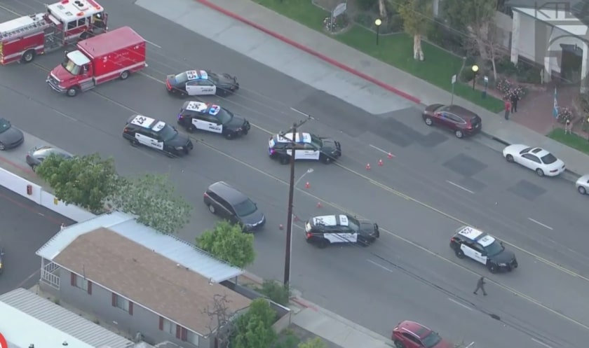 Bon nguoi chet trong vu xa sung o quan Cam hinh anh