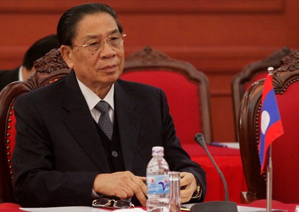 Nguyen tong bi thu - chu tich nuoc Lao an toan trong vu lat thuyen hinh anh