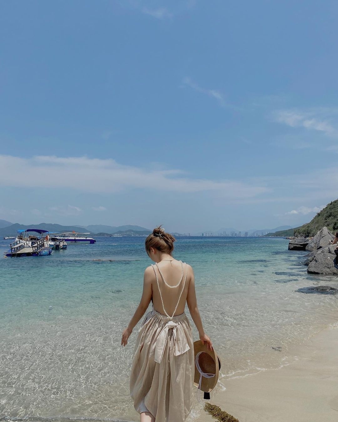 du lich bien,  hon dao dep,  tinh Khanh Hoa anh 6