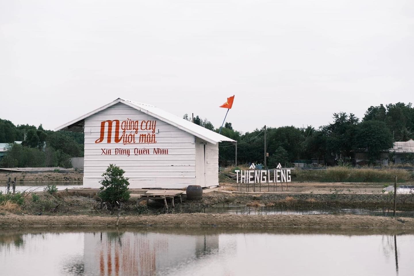 Tranh cai khai niem homestay o Thieng Lieng hinh anh