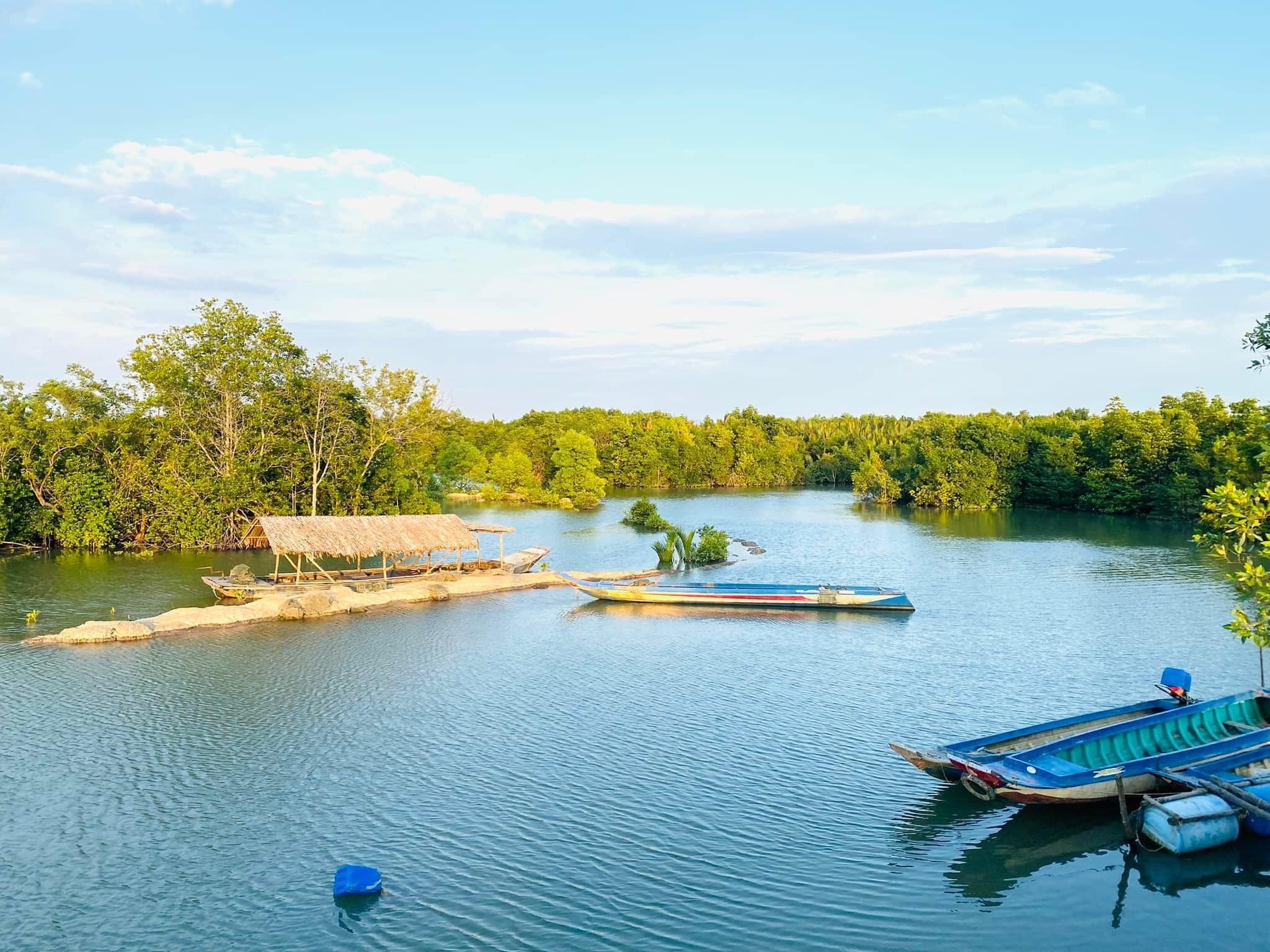 du lich cong dong,  ap Thieng Lieng,  van hoa ban dia anh 1