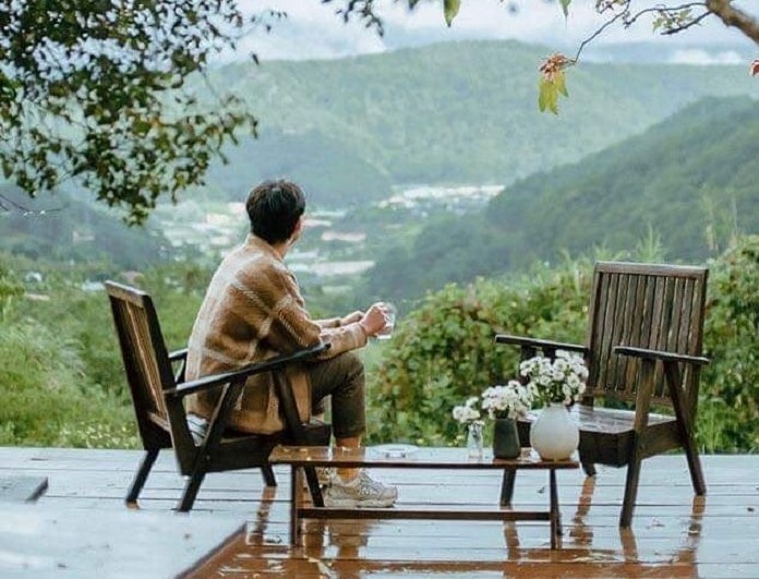 10 quan ca phe binh yen de ngam mua o Da Lat hinh anh