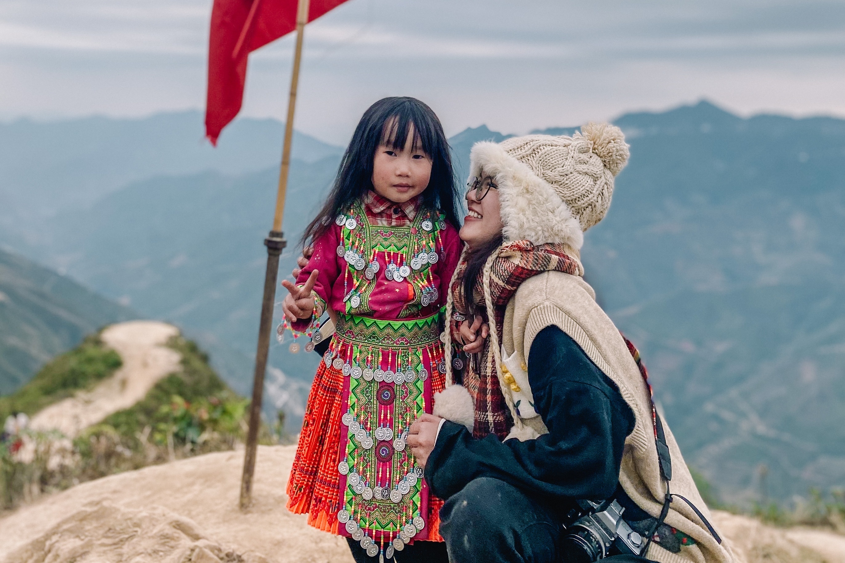 Biet ban than huong ngoai nho du lich mot minh hinh anh