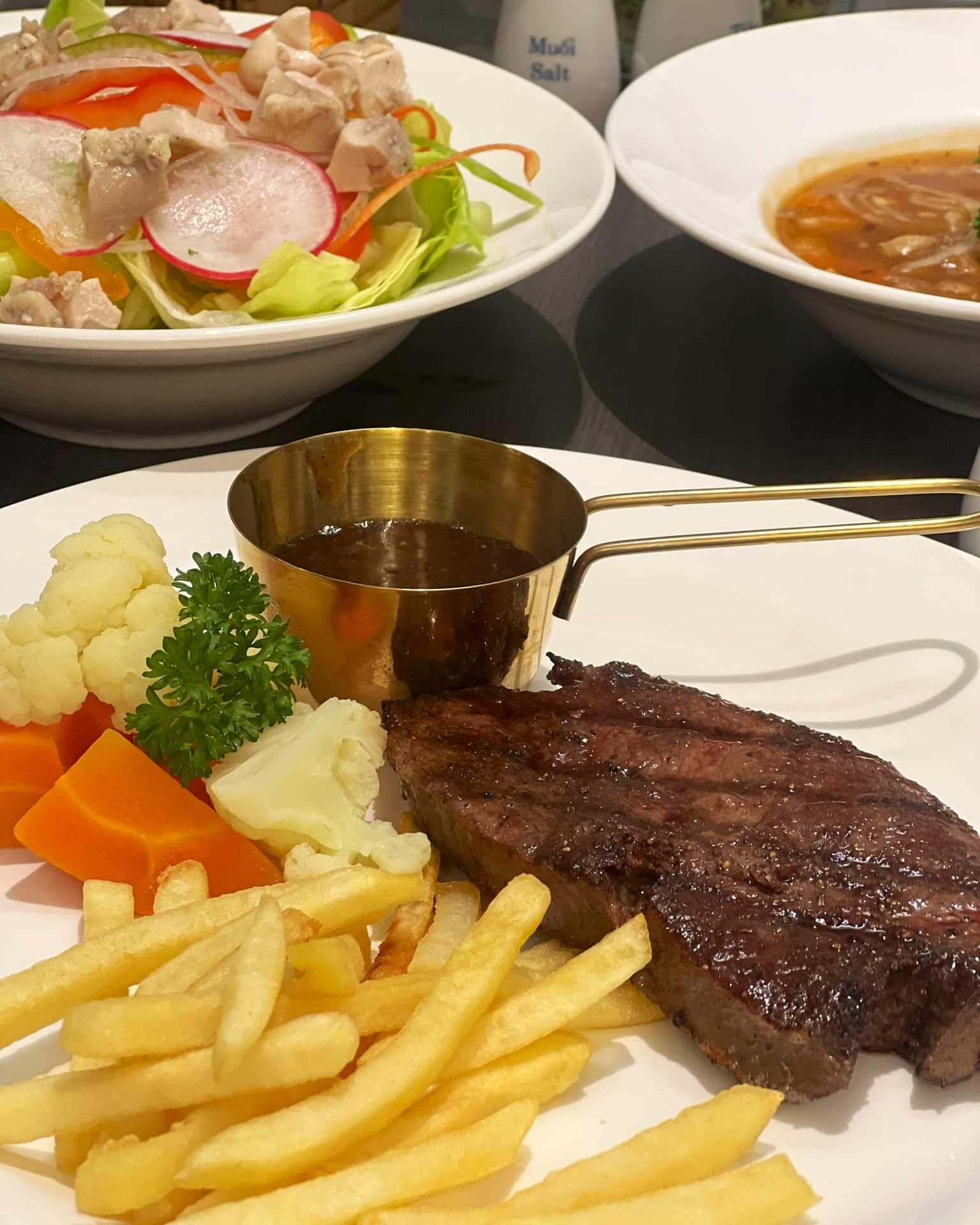 nha hang TP.HCM anh 8