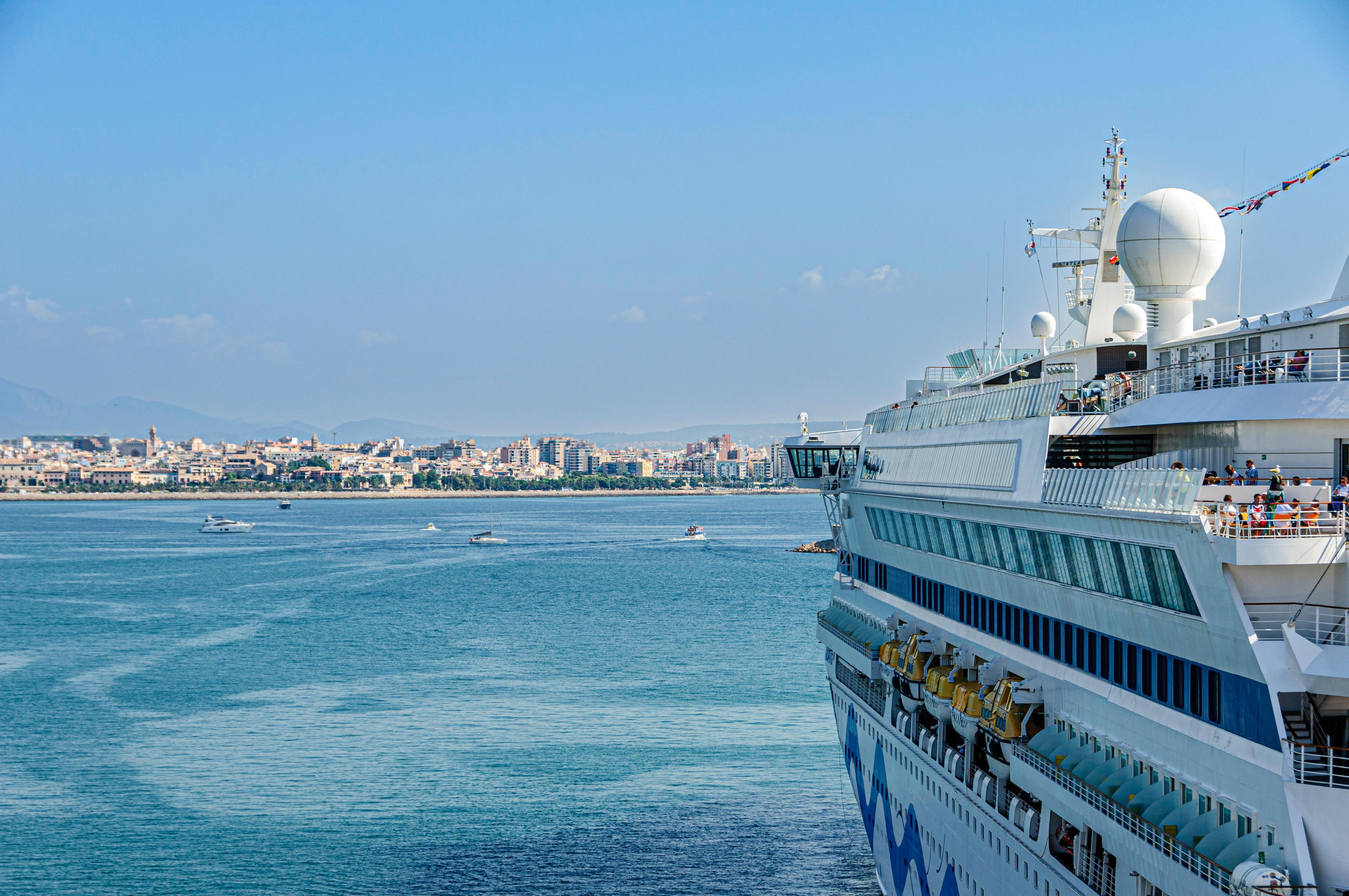 du thuyền Tết ảnh 1 du thuyen Tet anh 1