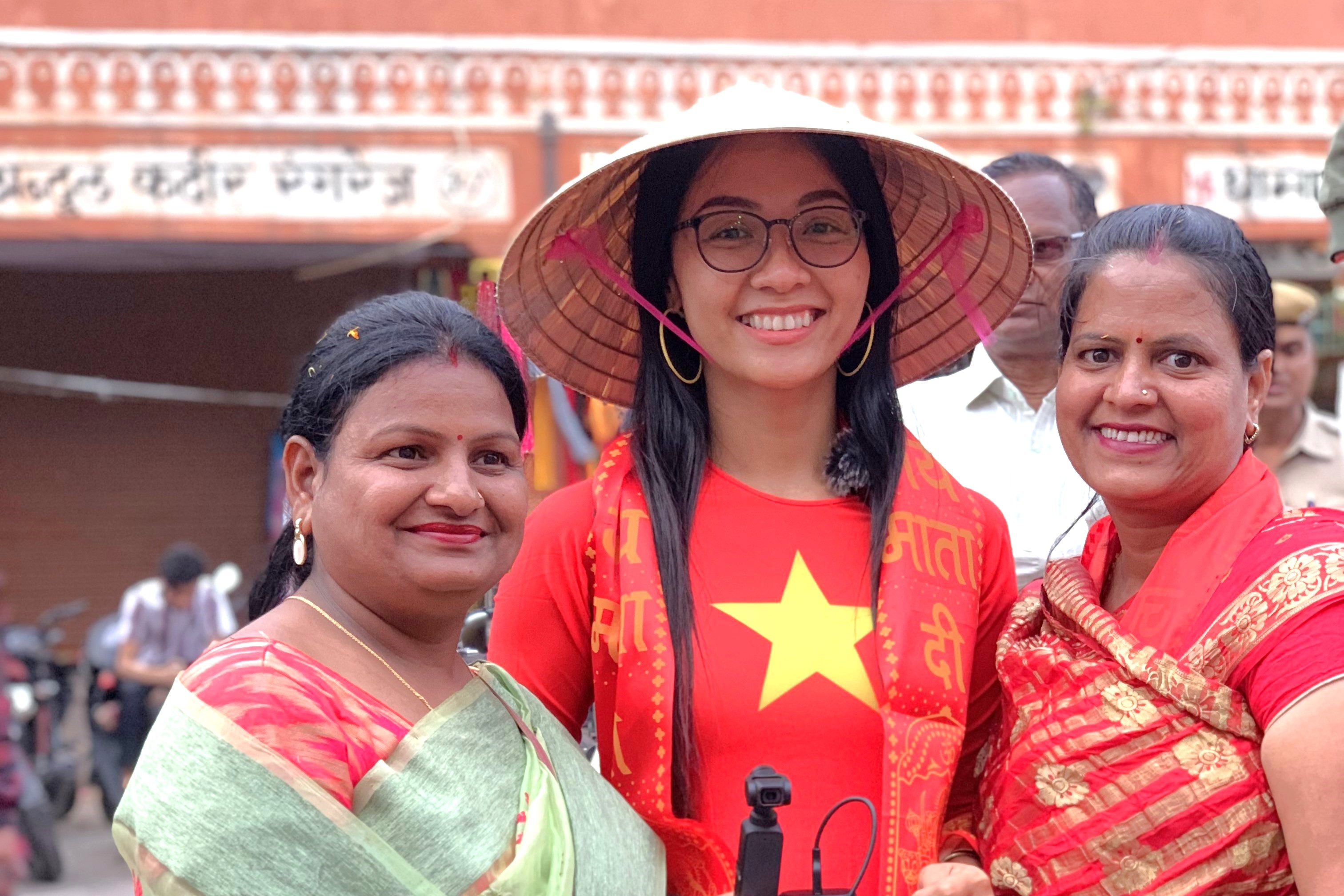 Toi mot minh di khap An Do trong 30 ngay hinh anh