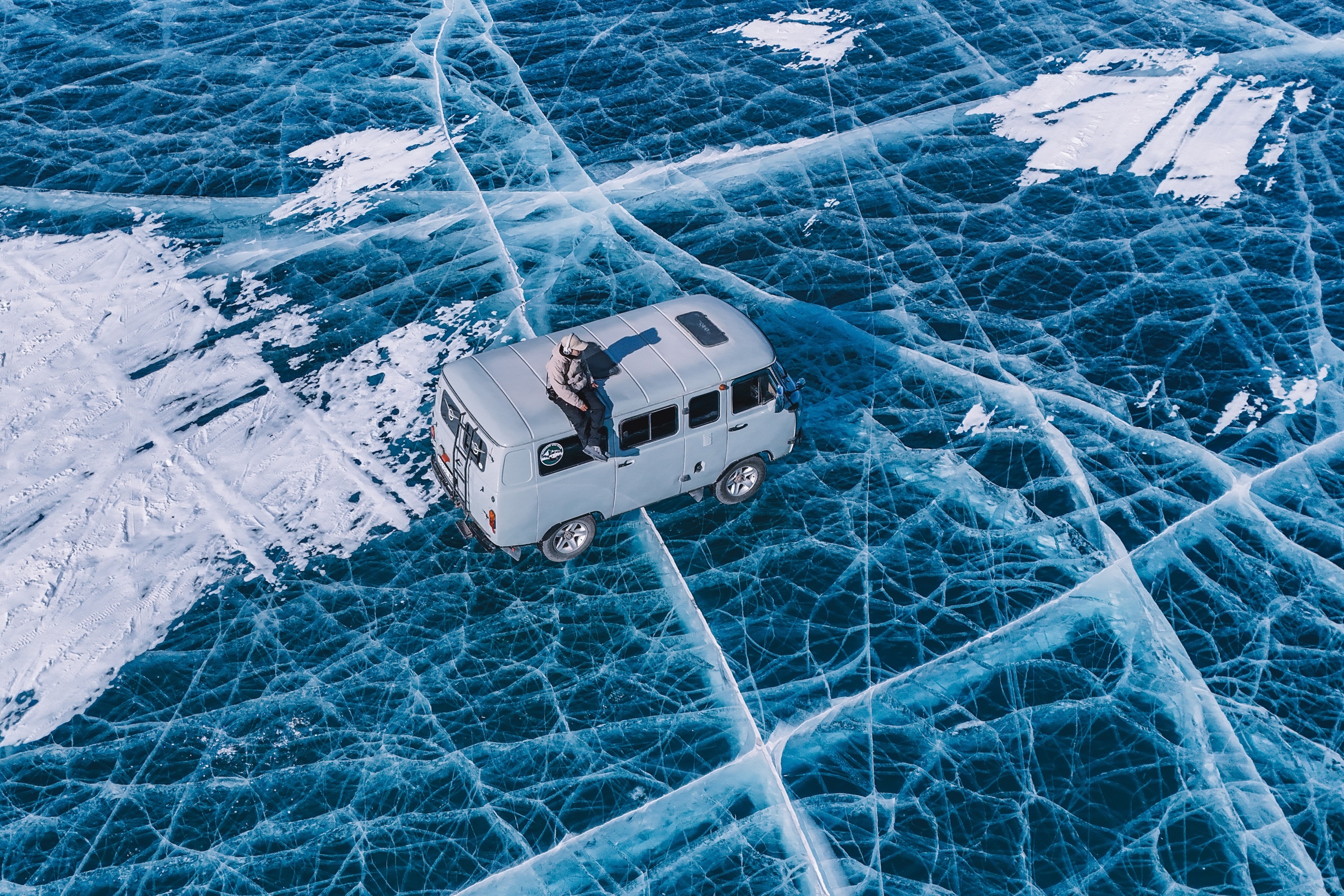 Toi den Mong Co nam tren con song dong bang hinh anh