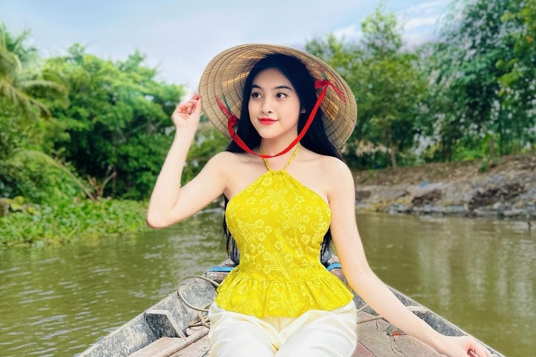 'Bat trend' dam gio ben con voi loat tour cu lao o mien Tay hinh anh