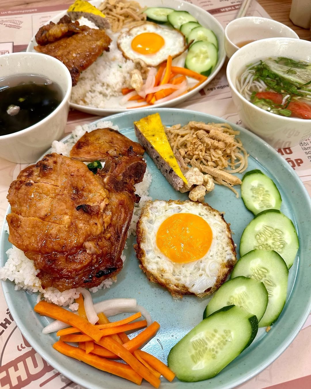 food tour sau sap nhap anh 6