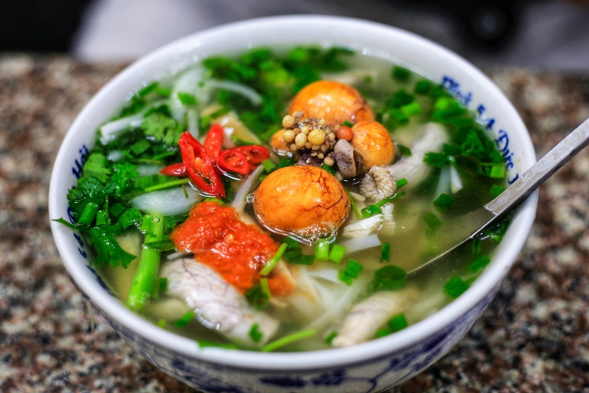 dieu binh Ha Noi anh 5