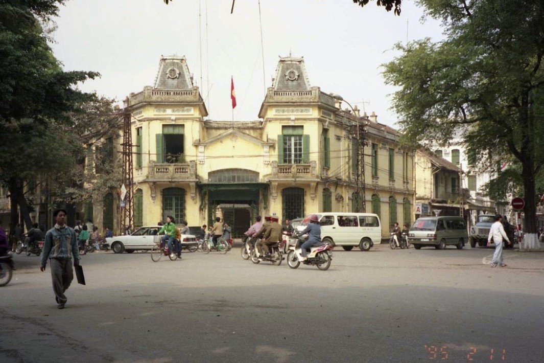 Anh Ha Noi nam 1995 gay chu y hinh anh