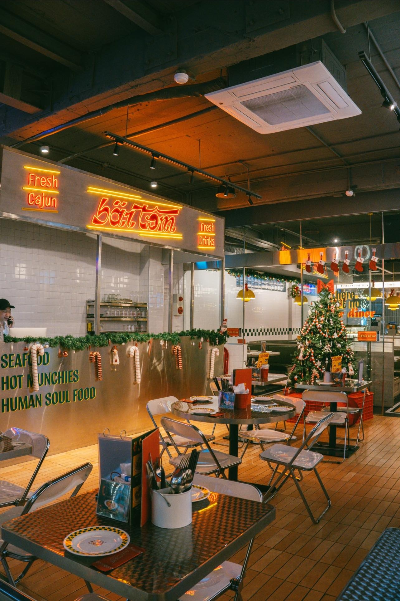 Bãi Tôm đóng cửa ảnh 1 Bai Tom dong cua anh 1