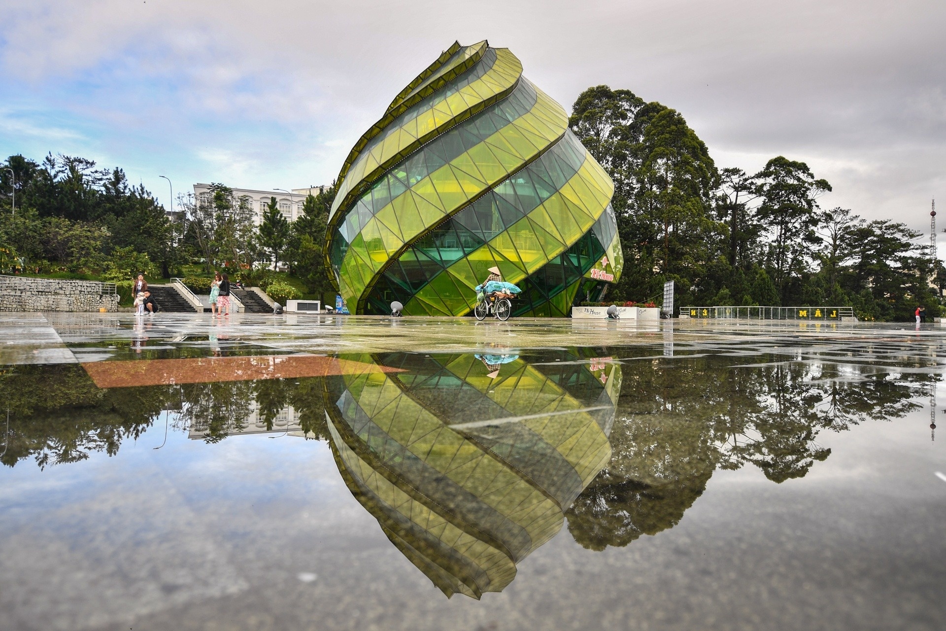 Da Lat tran an du khach hinh anh