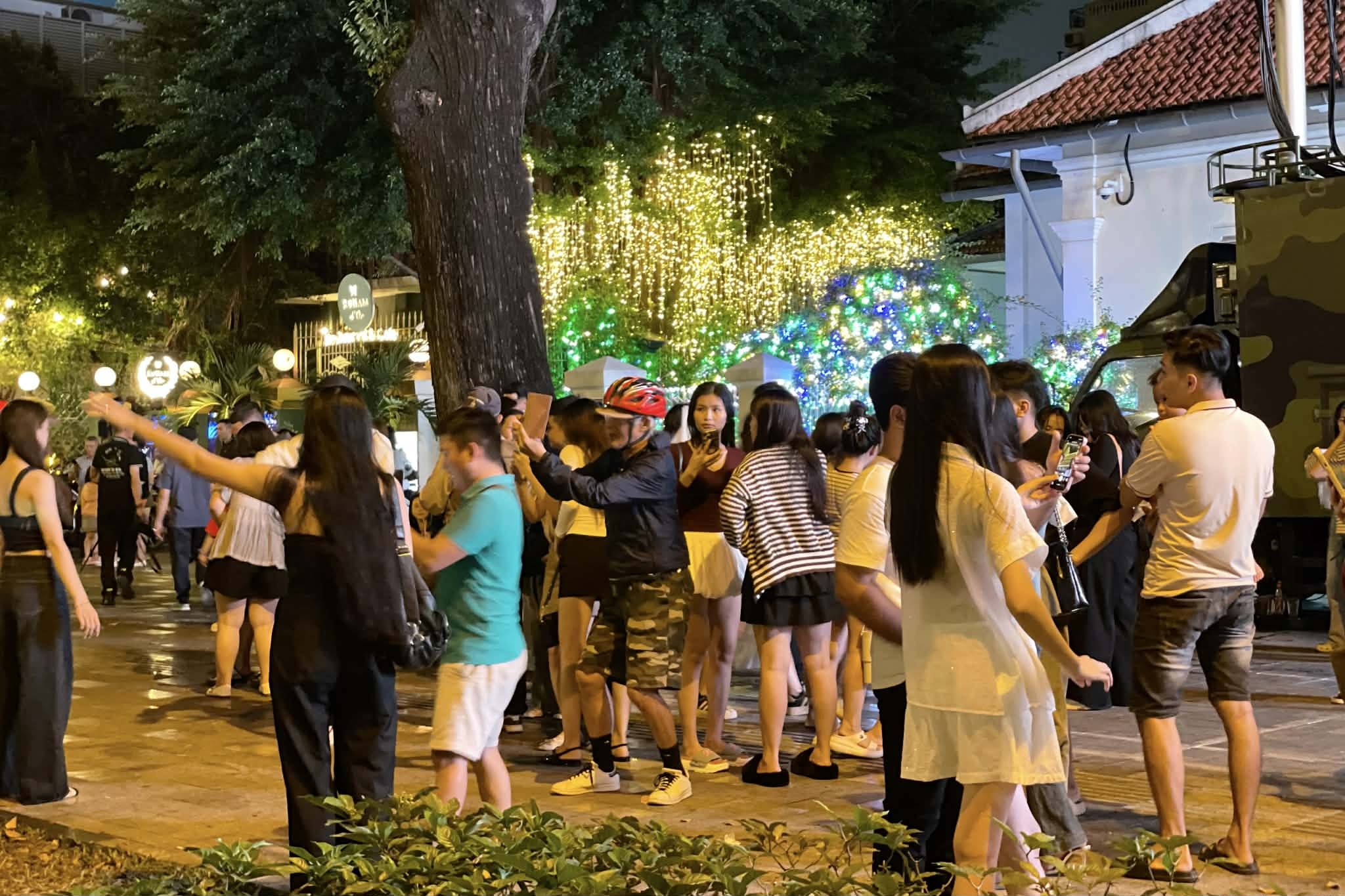 nha tho Duc Ba anh 7