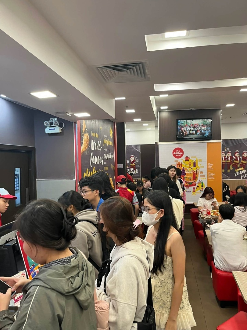 Jollibee ảnh 2 Jollibee anh 2