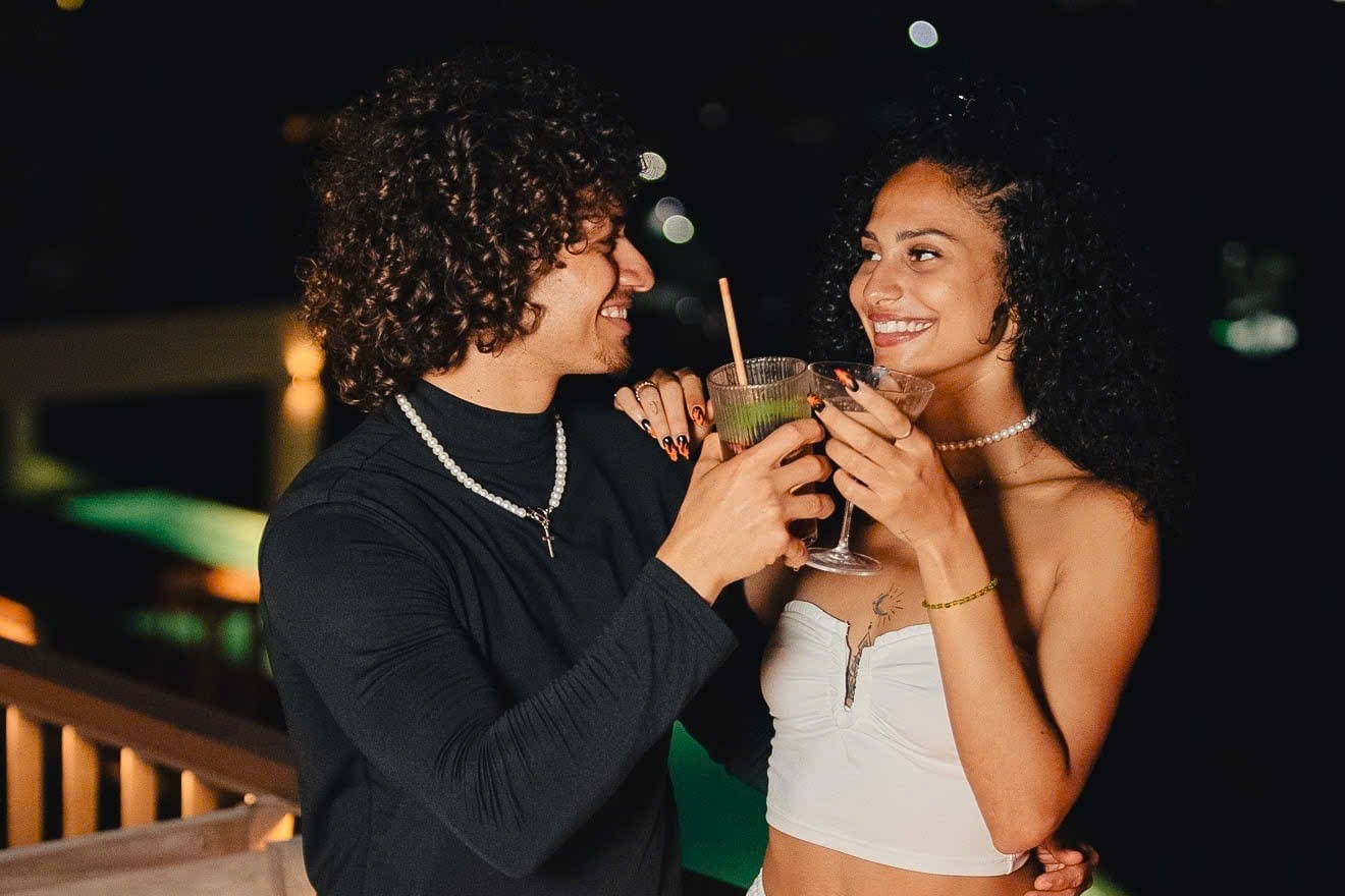 Len do, goi cocktail tai 5 'local bar' o Phu Quoc hinh anh