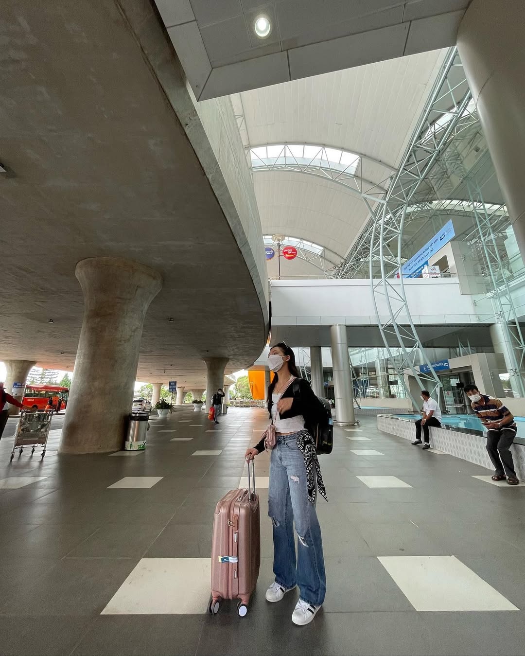 san bay Lien Khuong anh 2