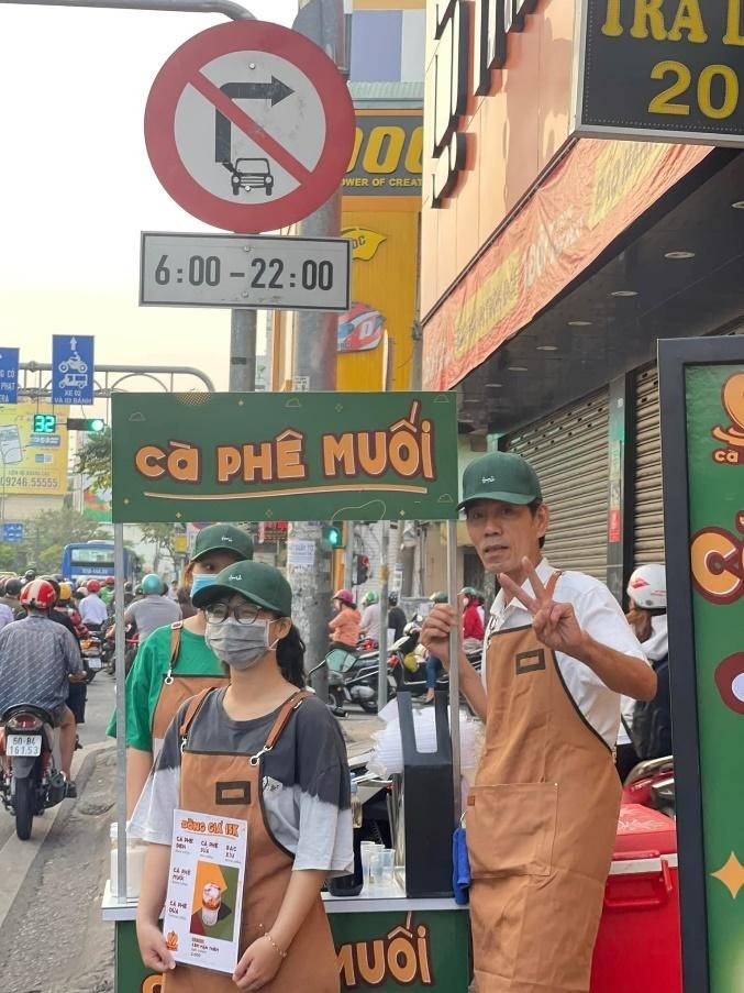 ca phe muoi chu Long anh 5