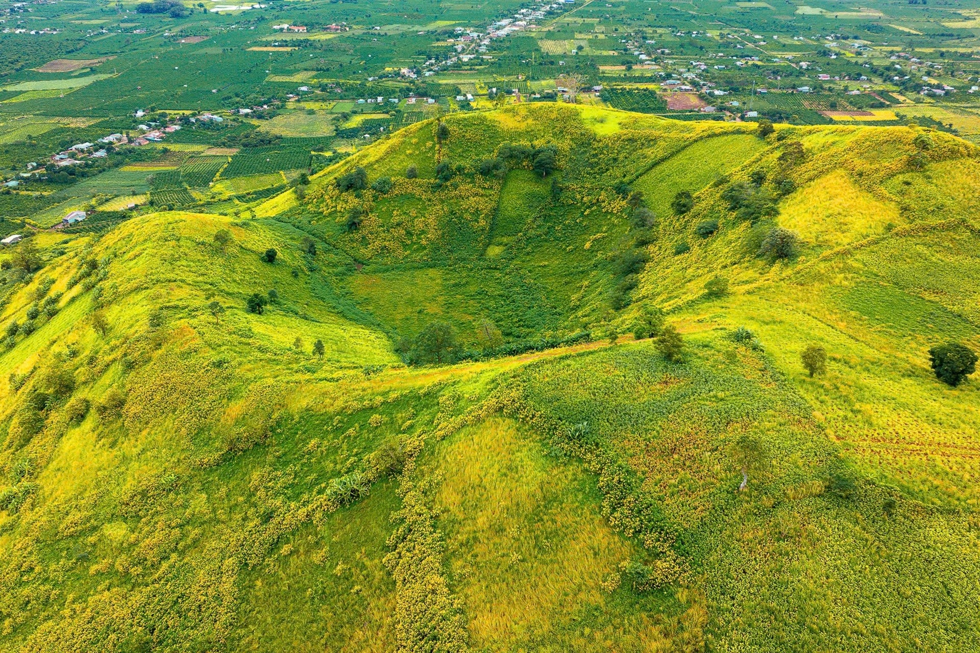 Nam Du lich quoc gia anh 6