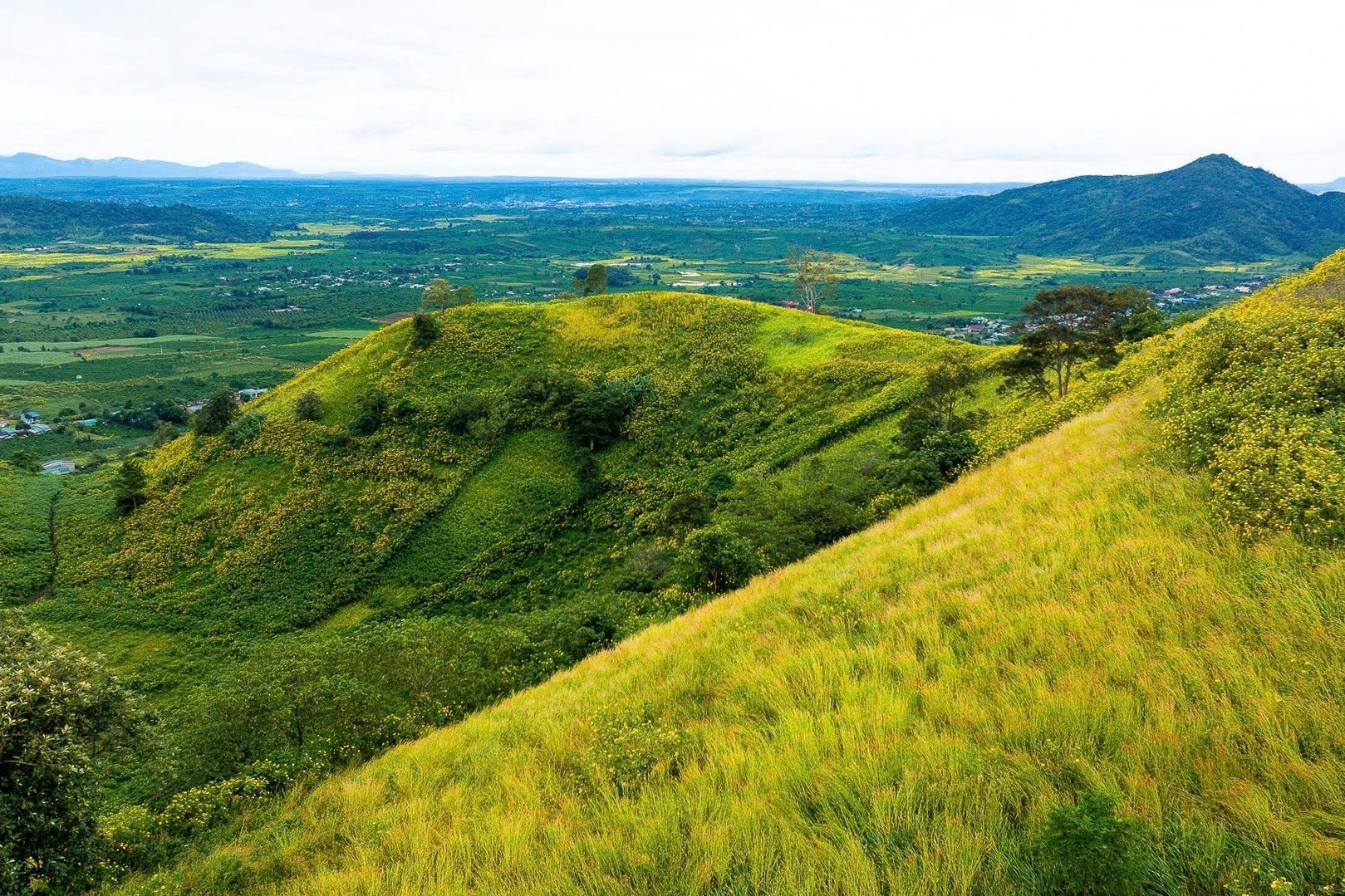 Nam Du lich quoc gia anh 8