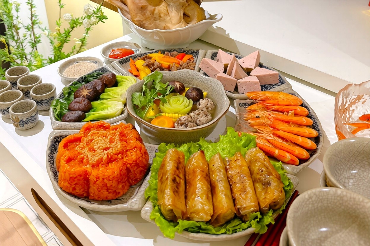 'Dai hoi' khoe mam cung ong Cong ong Tao cua nguoi tre hinh anh