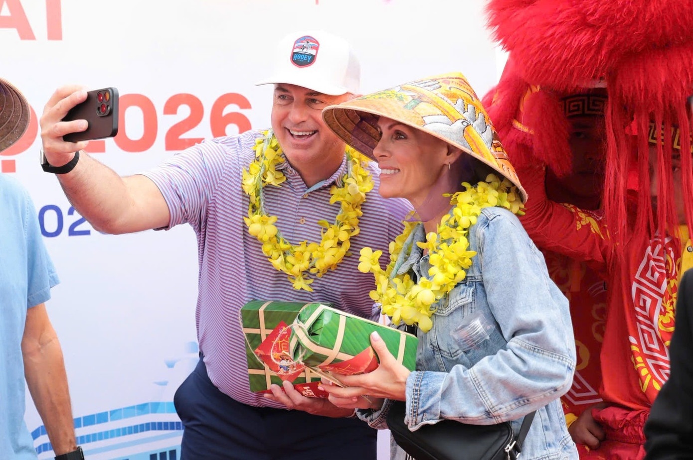 tau bien Da Nang anh 6